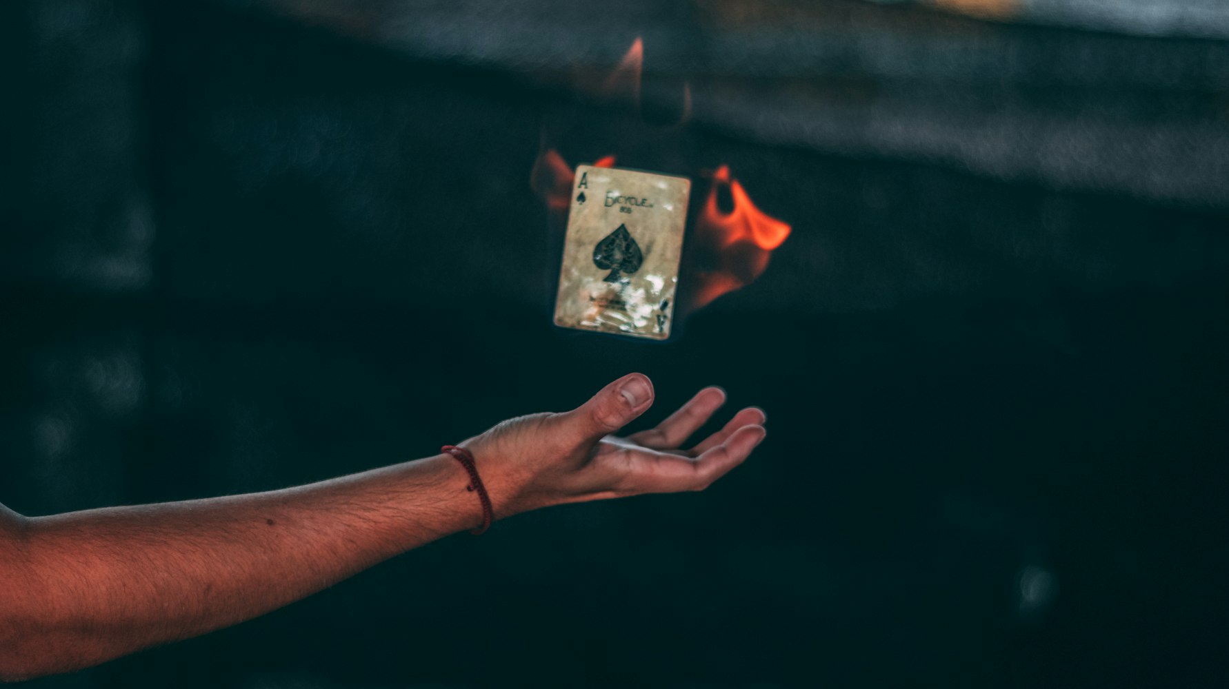 景区文创扑克牌，一张牌里藏着一座城，你舍得打吗？